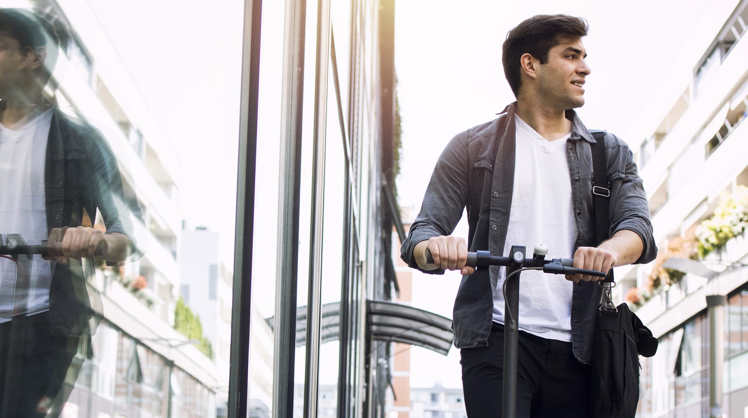 illustration-j4s-interim-recrutement-emploi-ressources-humaines-rh-cv-paris-75011-bastille-france-candidat-recruteur-2560x1430px-fiche-metier-immobilier-attache-commercial-sedentaire-1