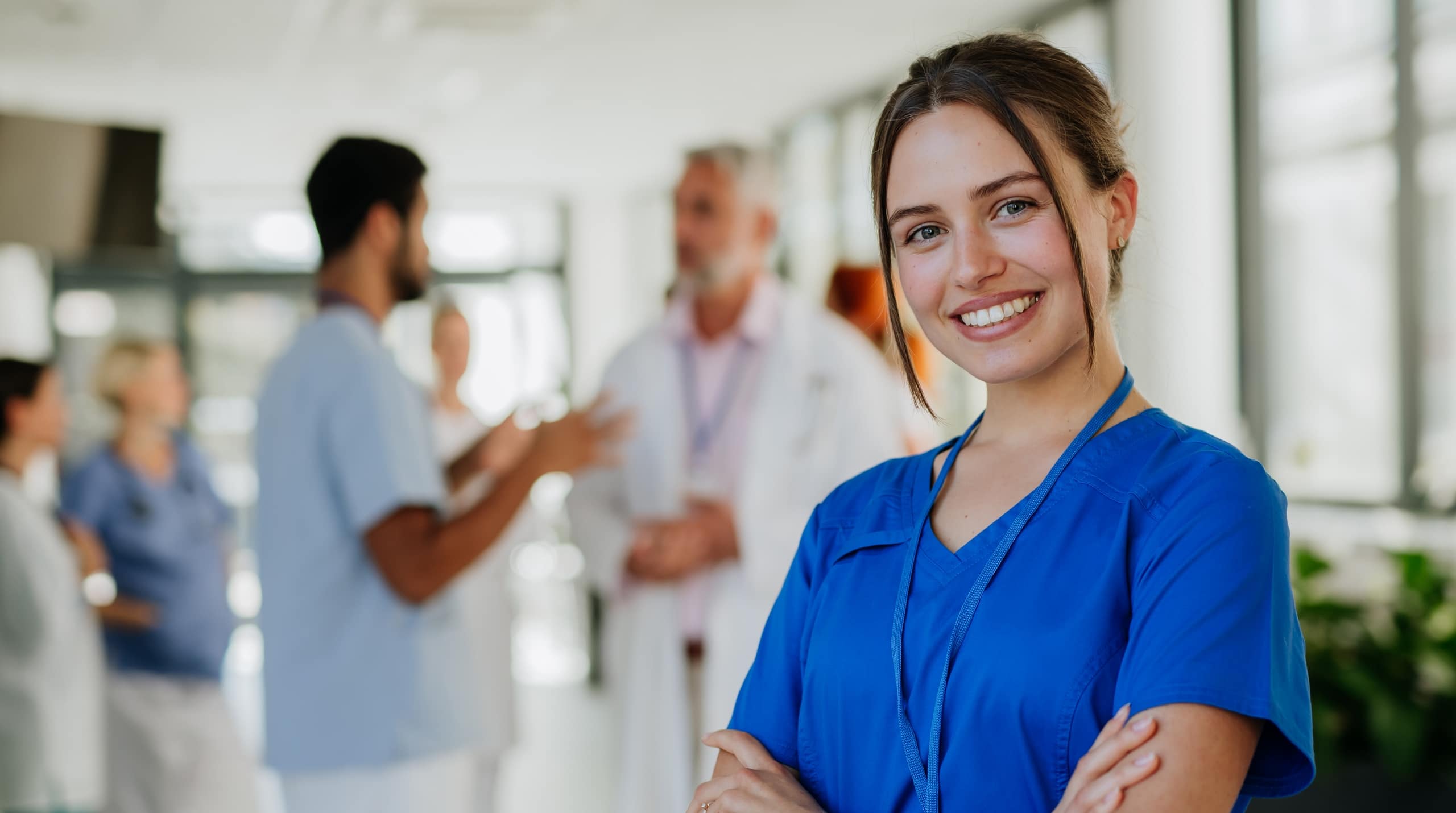 illustration-j4s-interim-recrutement-emploi-ressources-humaines-rh-cv-paris-75011-bastille-france-candidat-recruteur-2560x1430px-fiche-metier-medico-social-infirmier-1