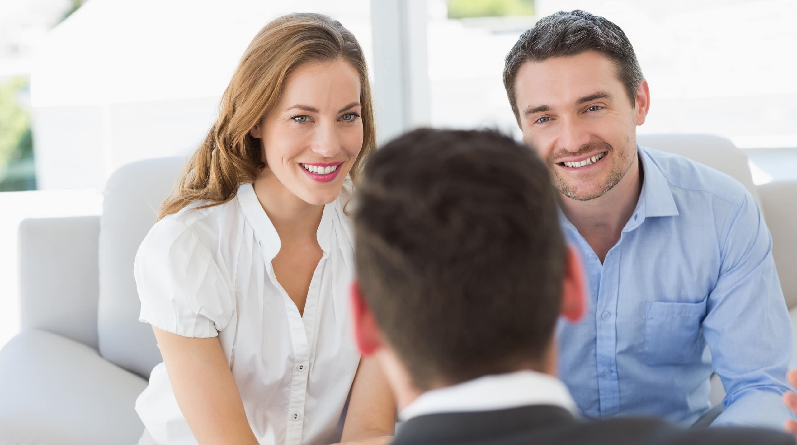 illustration-j4s-interim-recrutement-emploi-ressources-humaines-rh-cv-paris-75011-bastille-france-candidat-recruteur-2560x1430px-gestionnaire-locatif-competent-1