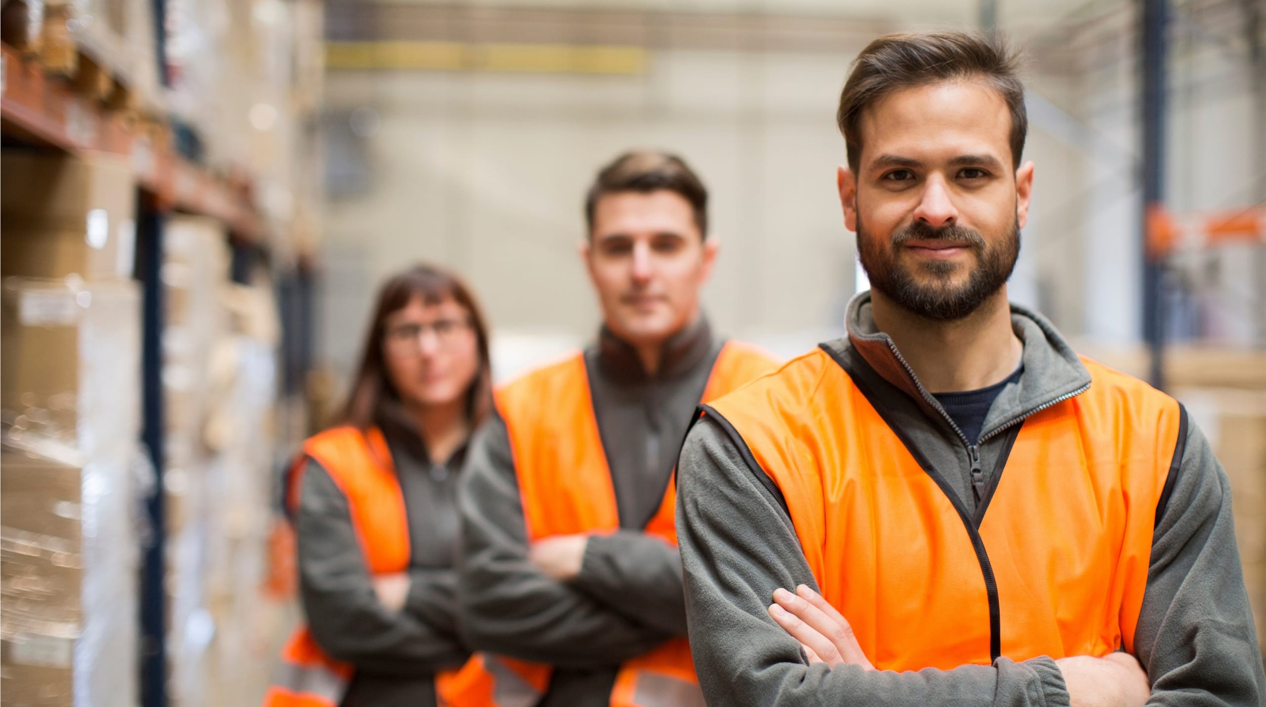 illustration-j4s-interim-recrutement-emploi-ressources-humaines-rh-cv-paris-75011-bastille-france-candidat-recruteur-2560x1430px-logistique-competences-1