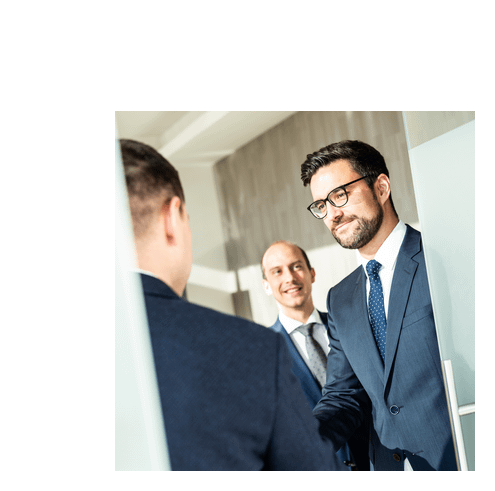 illustration-j4s-interim-recrutement-emploi-ressources-humaines-rh-cv-paris-75011-bastille-france-candidat-entreprise-talent-solution-humain-reactivite-360-495x491px-immobilier-1